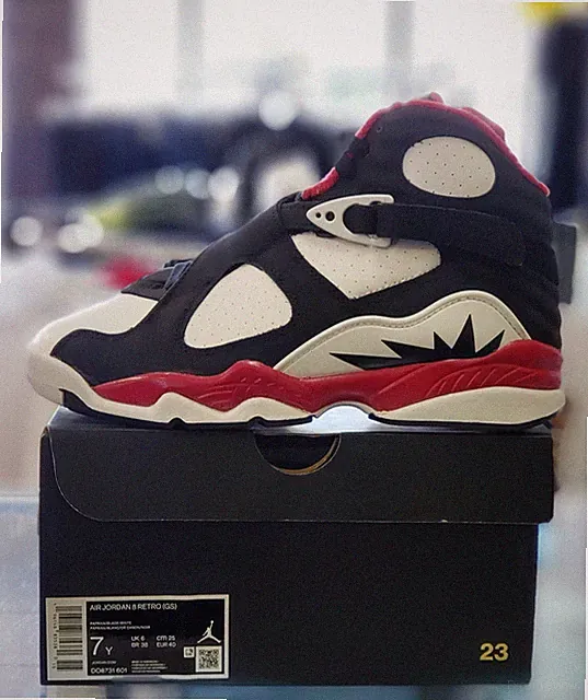 AIR JORDAN 8 RETRO (GS) "PAPRIKA" 2022 SZ. 7Y/ 8.5(W) DO8731-601 DS