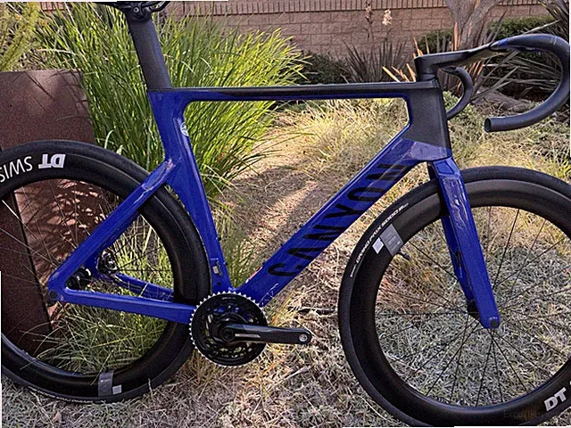 Canyon Aeroad CF SLX L Carbon Road Bike DT Swiss 1400 Rolling Chassis plus