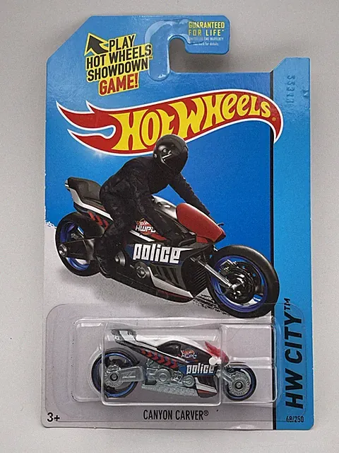 Hot Wheels 2015 Canyon Carver Motorcycle HW City 48/250 HW Rescue CFH68