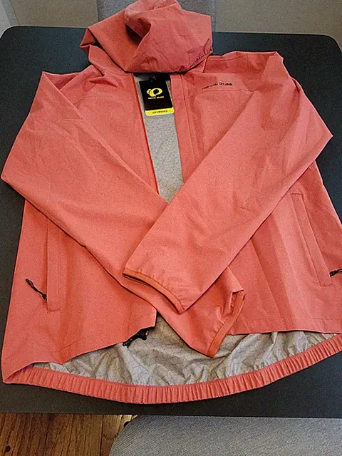 Pearl Izumi Men's Canyon 2.5L WxB Rain Jacket Size Medium normally $150